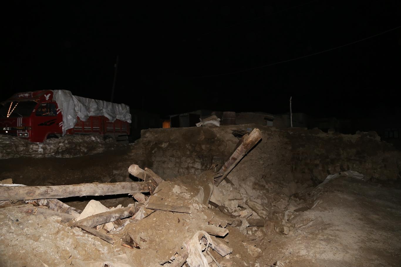 İkinci deprem Gelenler köyünde büyük hasara neden oldu